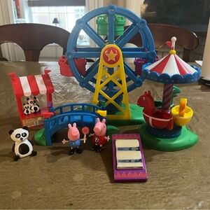 Peppa pig carnival